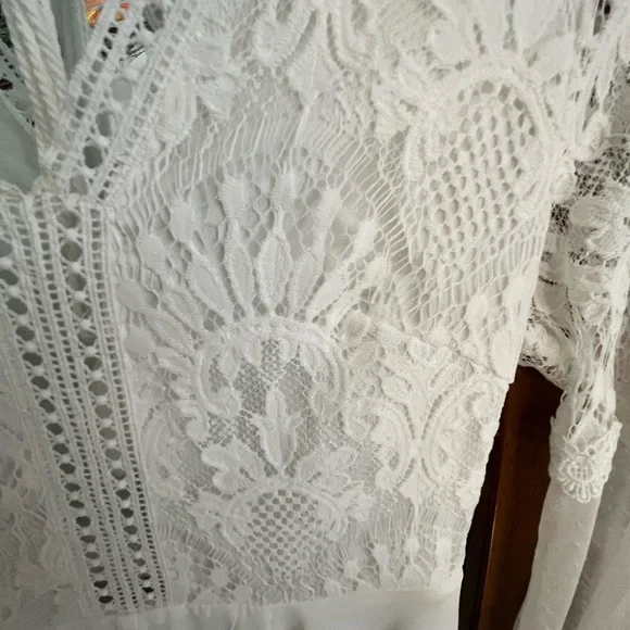 White Dress - Picture 2 of 9